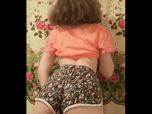 ❤️ Sexy junges Babe zieht ihre Shorts vor der Kamera aus Porno bei de.kiss-x-max.ru